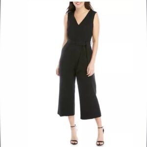 NWT Vince Camuto Women's Tie Front V-Neck Jumpsuit / Romper / Pantsuit / Jumper